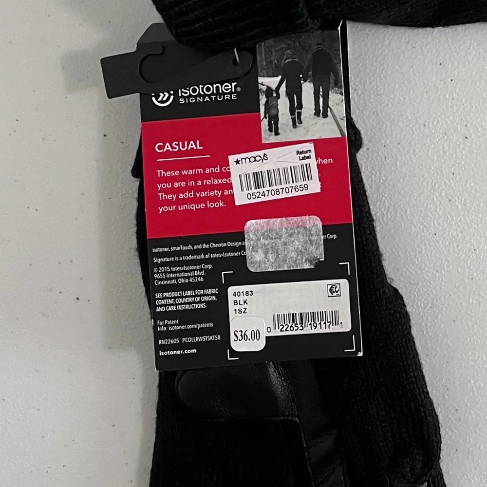 Isotoner Signature Women’s Casual SmartTouch Gloves